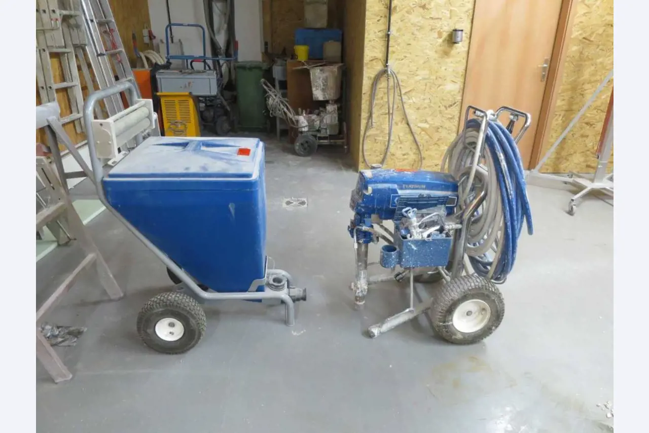 Bouwuitrusting, steigers, bedrijfsvoertuigen-2