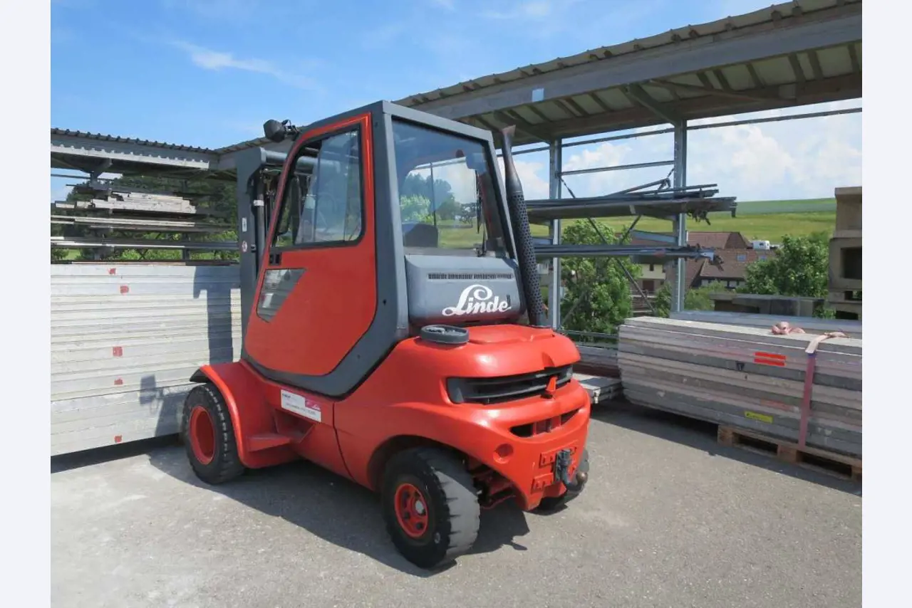 Bouwuitrusting, steigers, bedrijfsvoertuigen-2