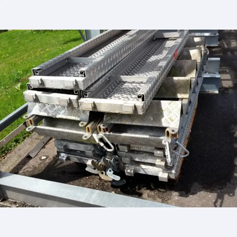 Bouwuitrusting, steigers, bedrijfsvoertuigen-2