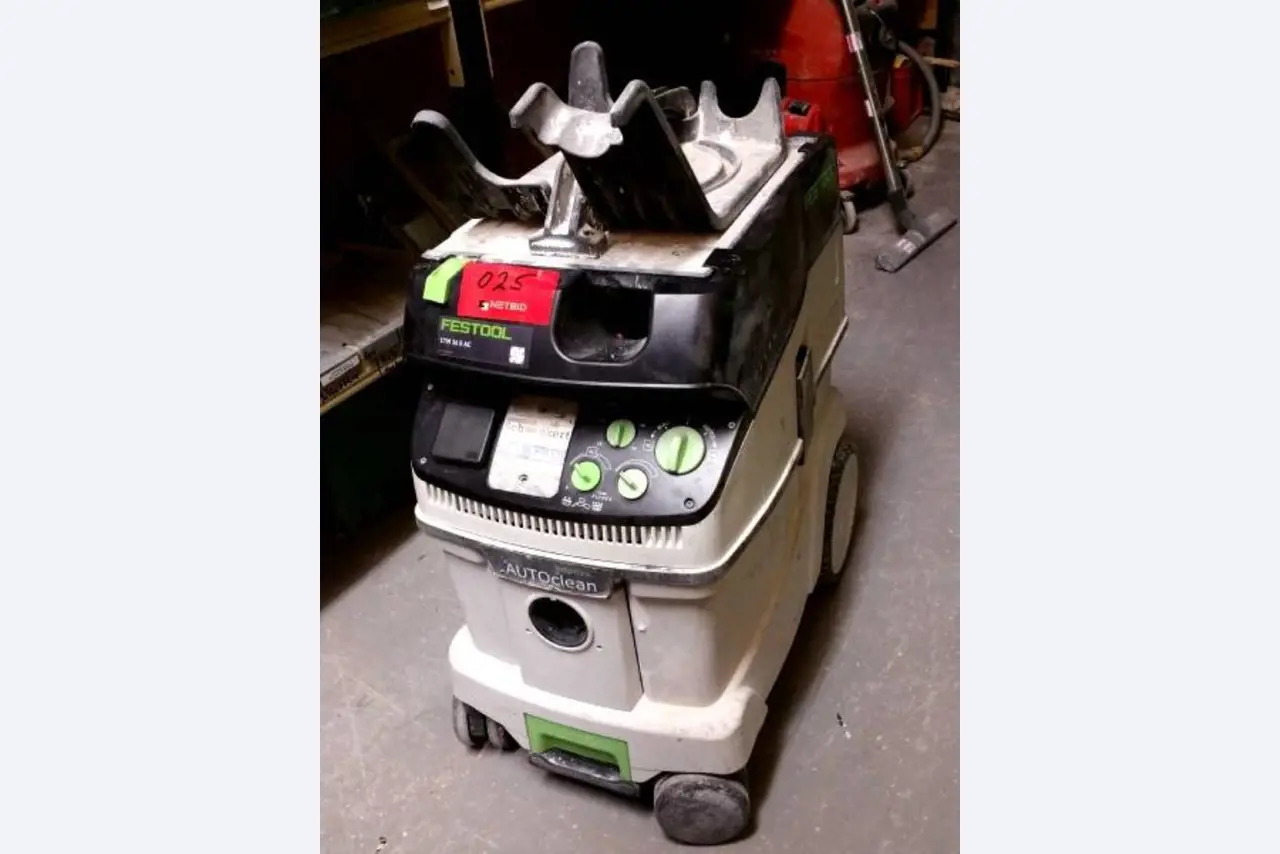 Bouwuitrusting, steigers, bedrijfsvoertuigen-1