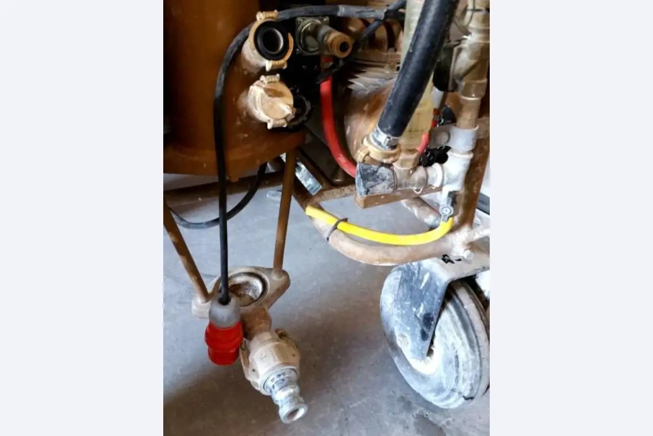 Bouwuitrusting, steigers, bedrijfsvoertuigen-4