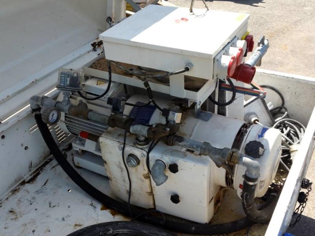 Gradbena oprema, gradbeni odri, gospodarska vozila-7