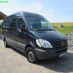 Transporter Mercedes Benz Sprinter 319CDi (906 KA 35)