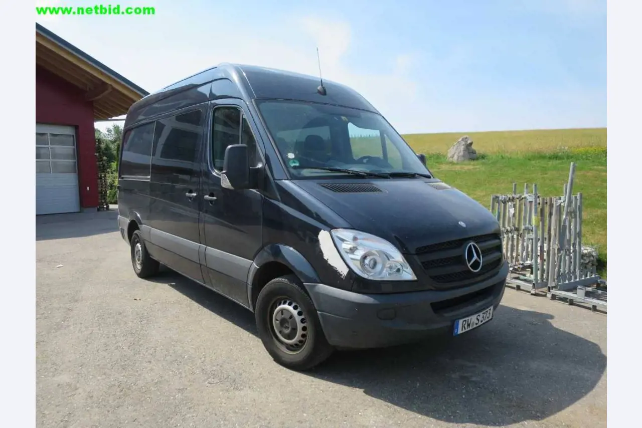 Bouwuitrusting, steigers, bedrijfsvoertuigen-1