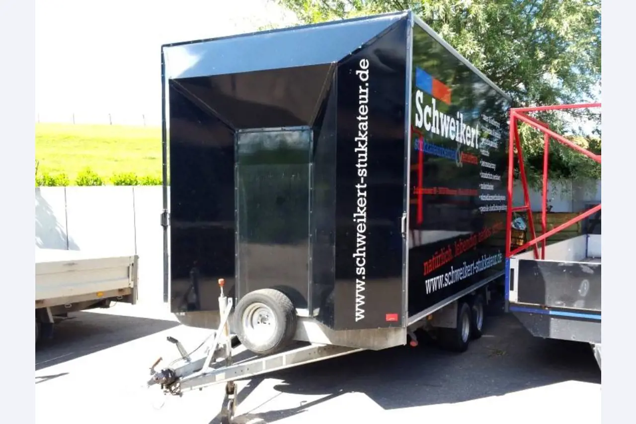 Bouwuitrusting, steigers, bedrijfsvoertuigen-1