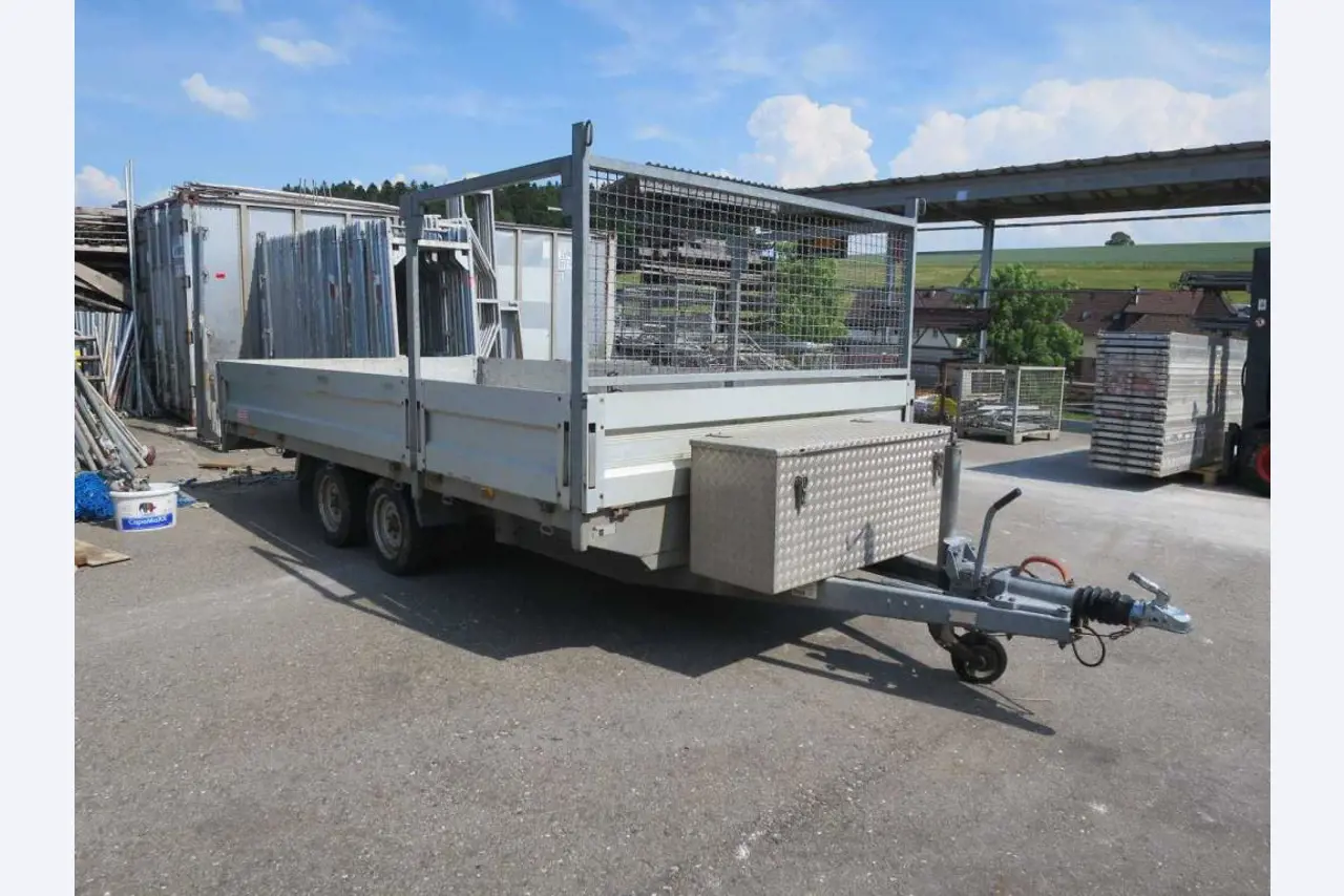 Bouwuitrusting, steigers, bedrijfsvoertuigen-2