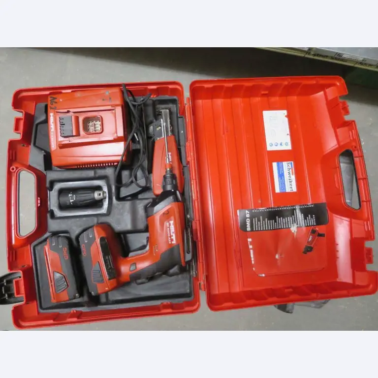 construction machinery and equipment, scaffolding materials, commercial vehicles-1