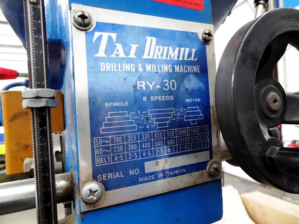 Machines for the manufacturing of foamed <br>and injected attachments and spare parts <br>for the automotive sector-2