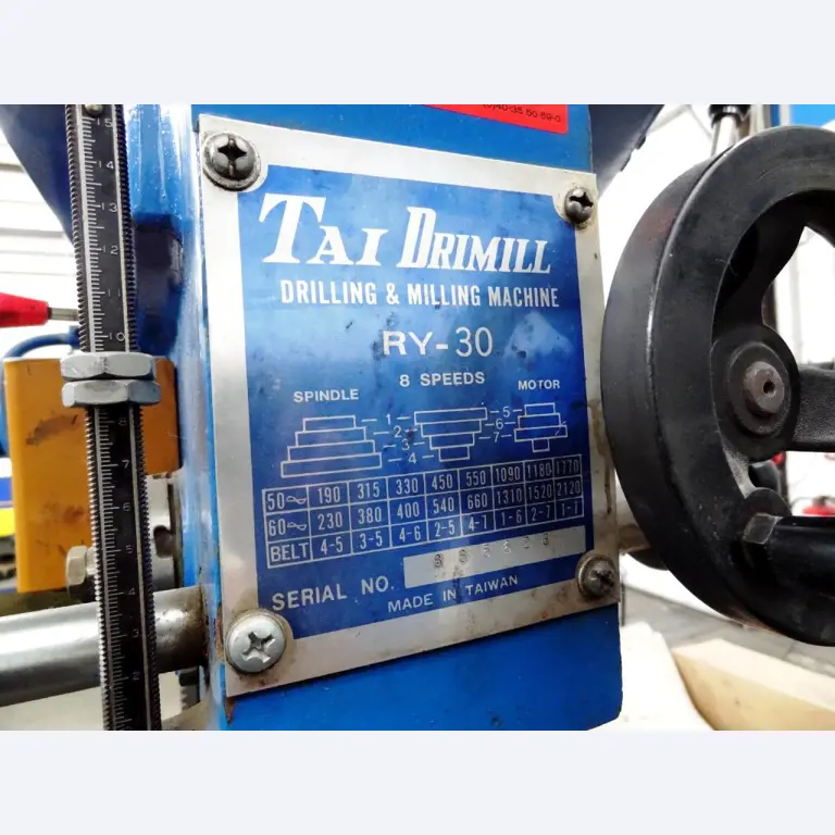 Machines for the manufacturing of foamed <br>and injected attachments and spare parts <br>for the automotive sector-2