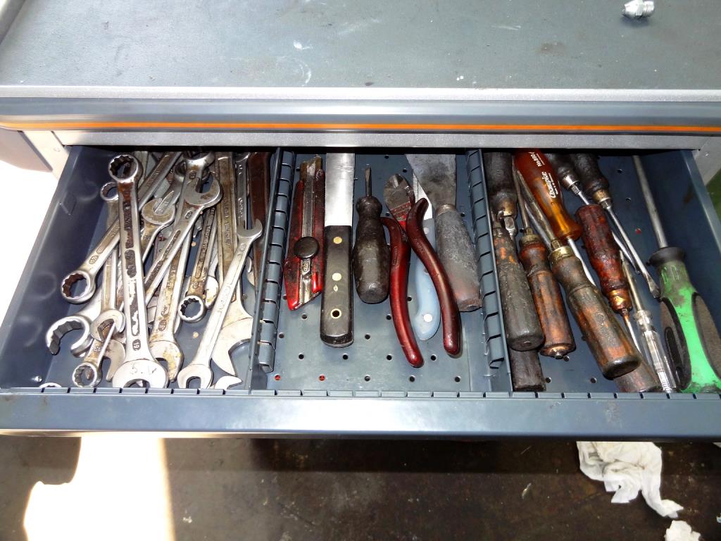 Máquinas para a produção de peças (complementares) para automóveis espumadas e moldadas por injeção-2