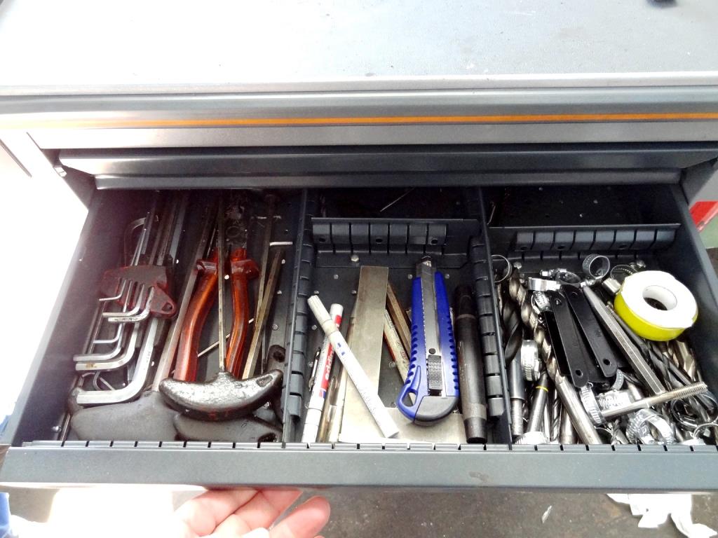 Máquinas para a produção de peças (complementares) para automóveis espumadas e moldadas por injeção-3