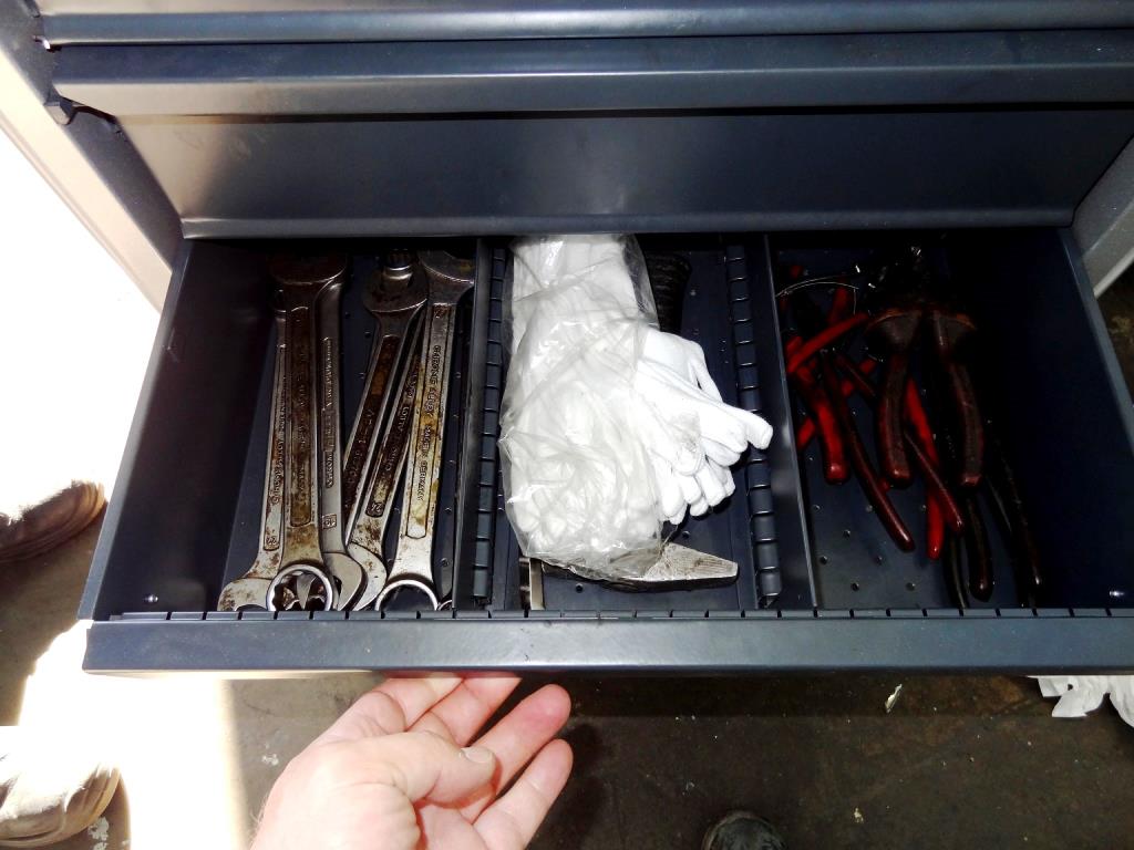 Máquinas para a produção de peças (complementares) para automóveis espumadas e moldadas por injeção-5