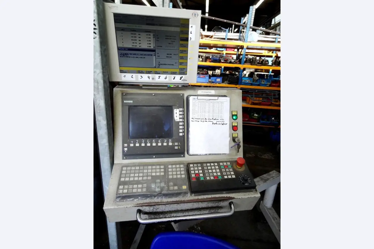 Machines for the manufacturing of foamed <br>and injected attachments and spare parts <br>for the automotive sector-2