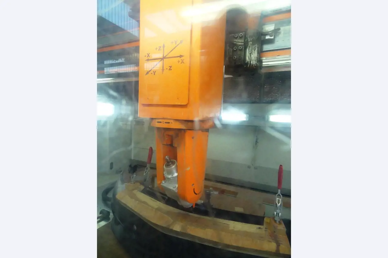 Machines for the manufacturing of foamed <br>and injected attachments and spare parts <br>for the automotive sector-6