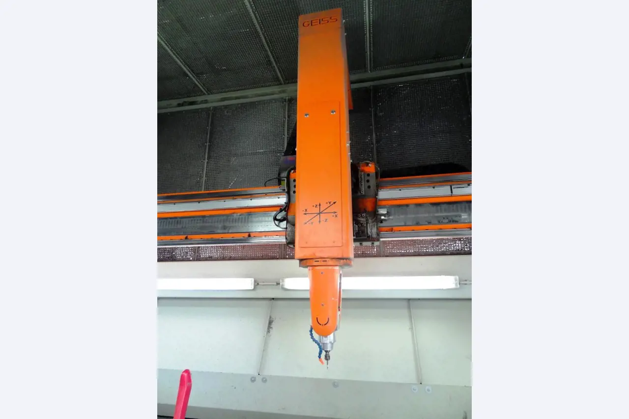 Machines for the manufacturing of foamed <br>and injected attachments and spare parts <br>for the automotive sector-8