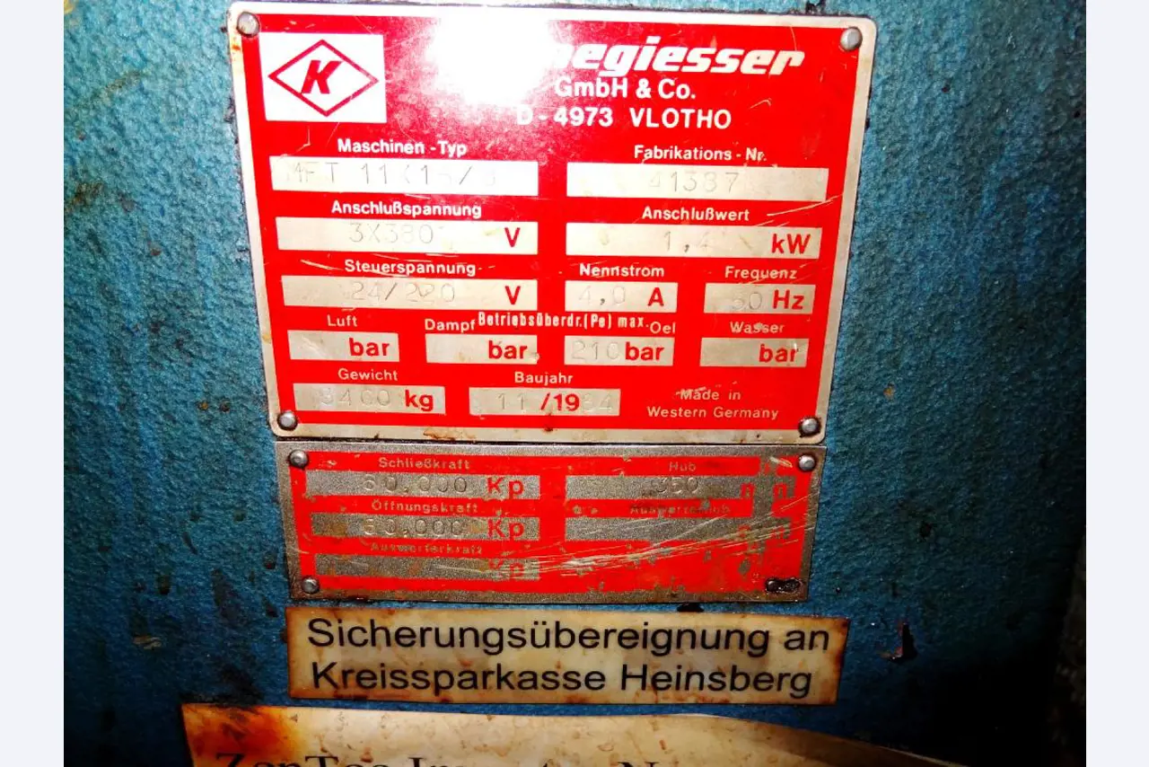 Machines for the manufacturing of foamed <br>and injected attachments and spare parts <br>for the automotive sector-2