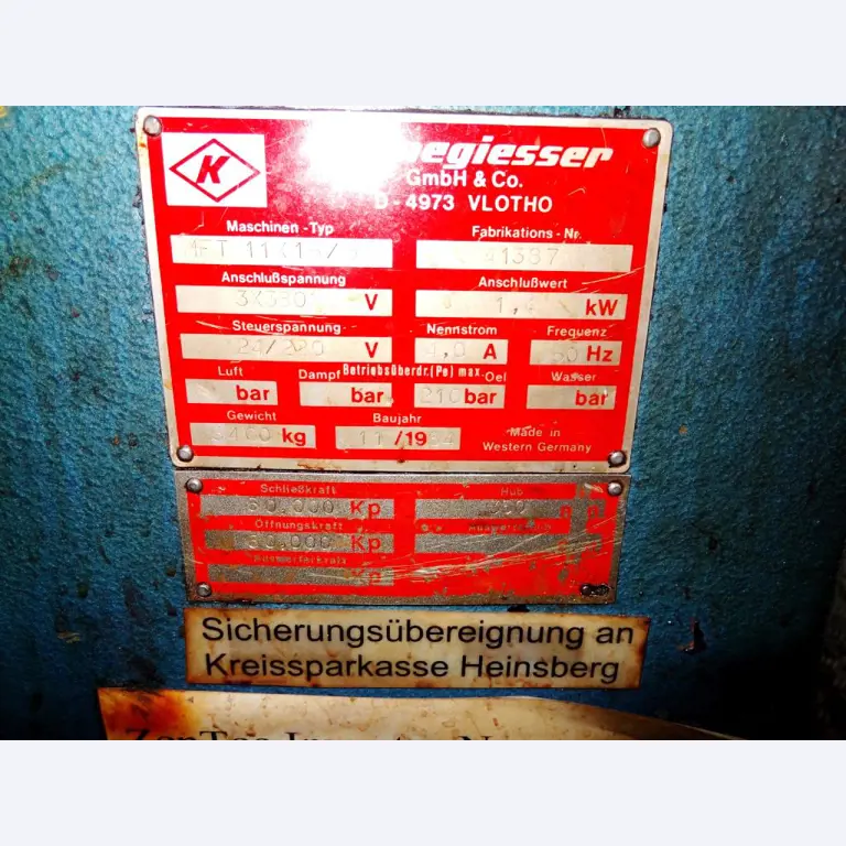 Machines for the manufacturing of foamed <br>and injected attachments and spare parts <br>for the automotive sector-2