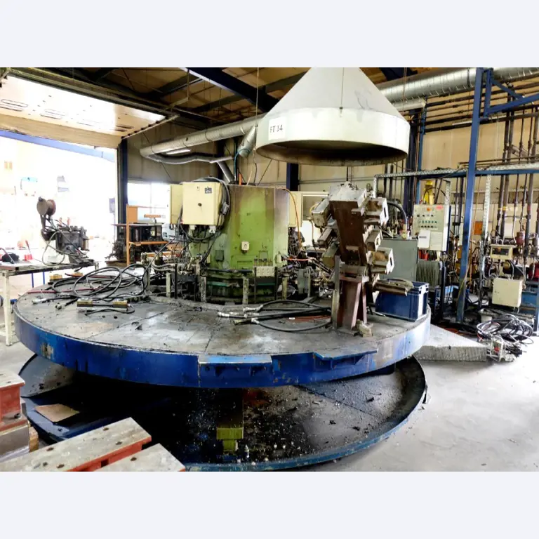 Machines for the manufacturing of foamed <br>and injected attachments and spare parts <br>for the automotive sector-11
