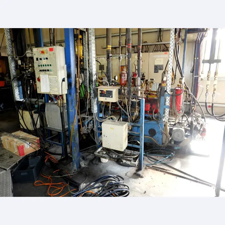 Machines for the manufacturing of foamed <br>and injected attachments and spare parts <br>for the automotive sector-15