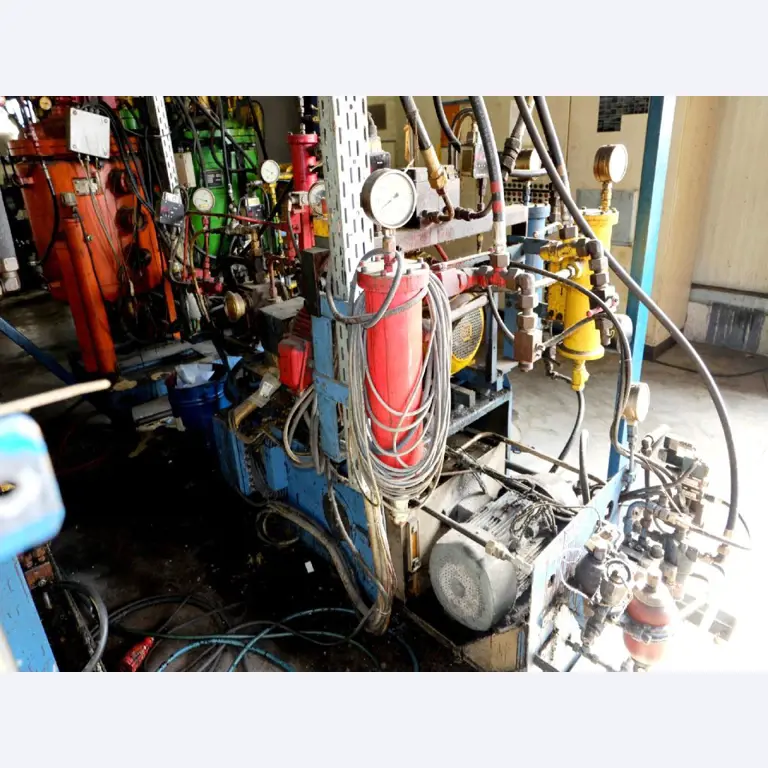 Machines for the manufacturing of foamed <br>and injected attachments and spare parts <br>for the automotive sector-17