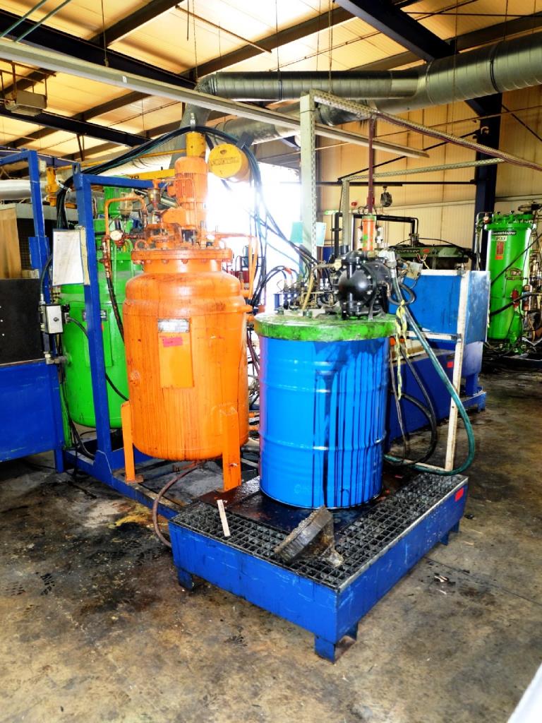 Machines for the manufacturing of foamed <br>and injected attachments and spare parts <br>for the automotive sector-18