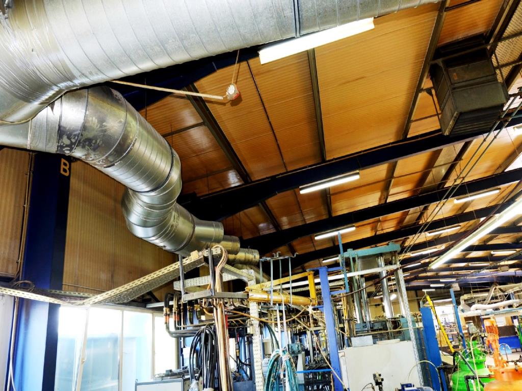 Machines for the manufacturing of foamed <br>and injected attachments and spare parts <br>for the automotive sector-9