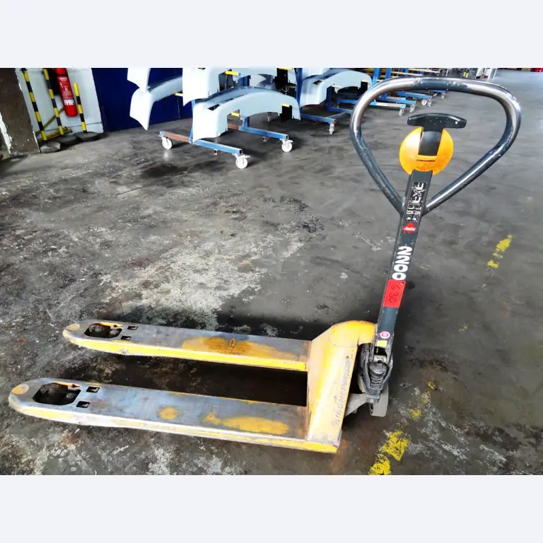 Machines for the manufacturing of foamed <br>and injected attachments and spare parts <br>for the automotive sector-1