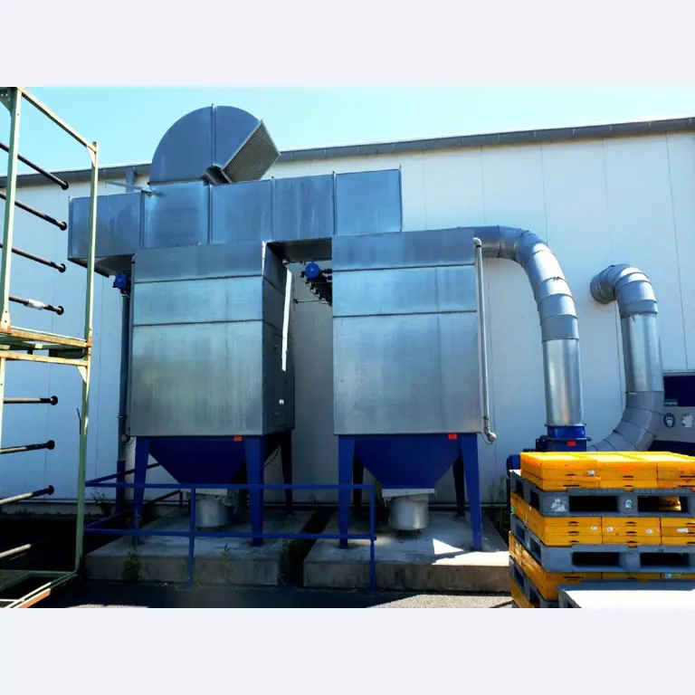 Machines for the manufacturing of foamed <br>and injected attachments and spare parts <br>for the automotive sector-5