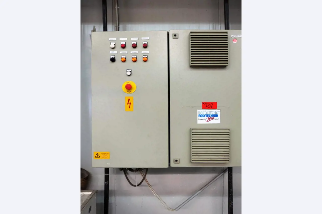 Machines for the manufacturing of foamed <br>and injected attachments and spare parts <br>for the automotive sector-6