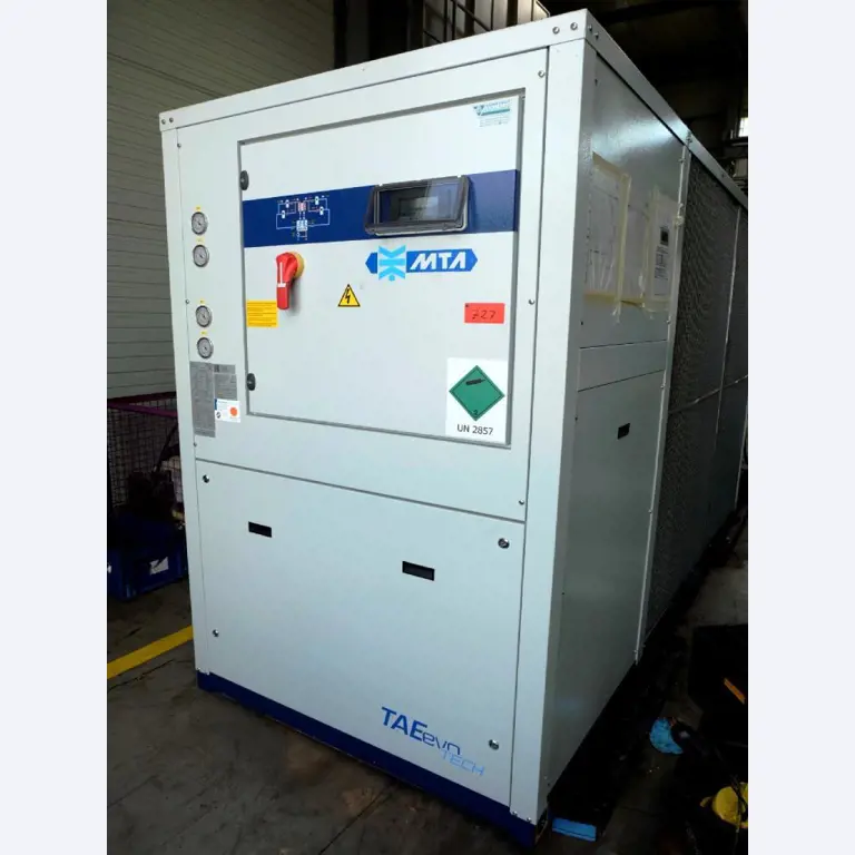 Machines for the manufacturing of foamed <br>and injected attachments and spare parts <br>for the automotive sector-1