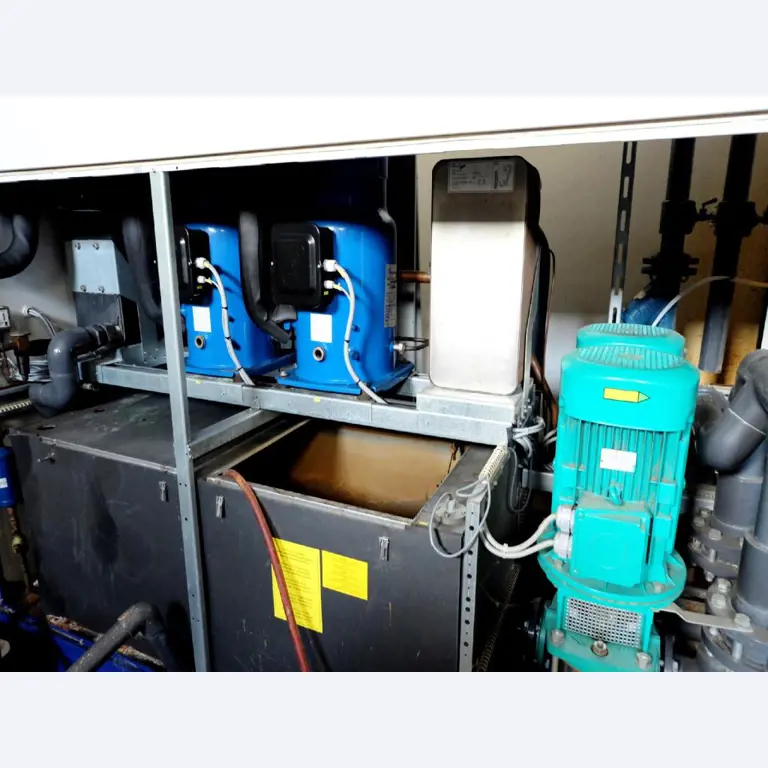 Machines for the manufacturing of foamed <br>and injected attachments and spare parts <br>for the automotive sector-7