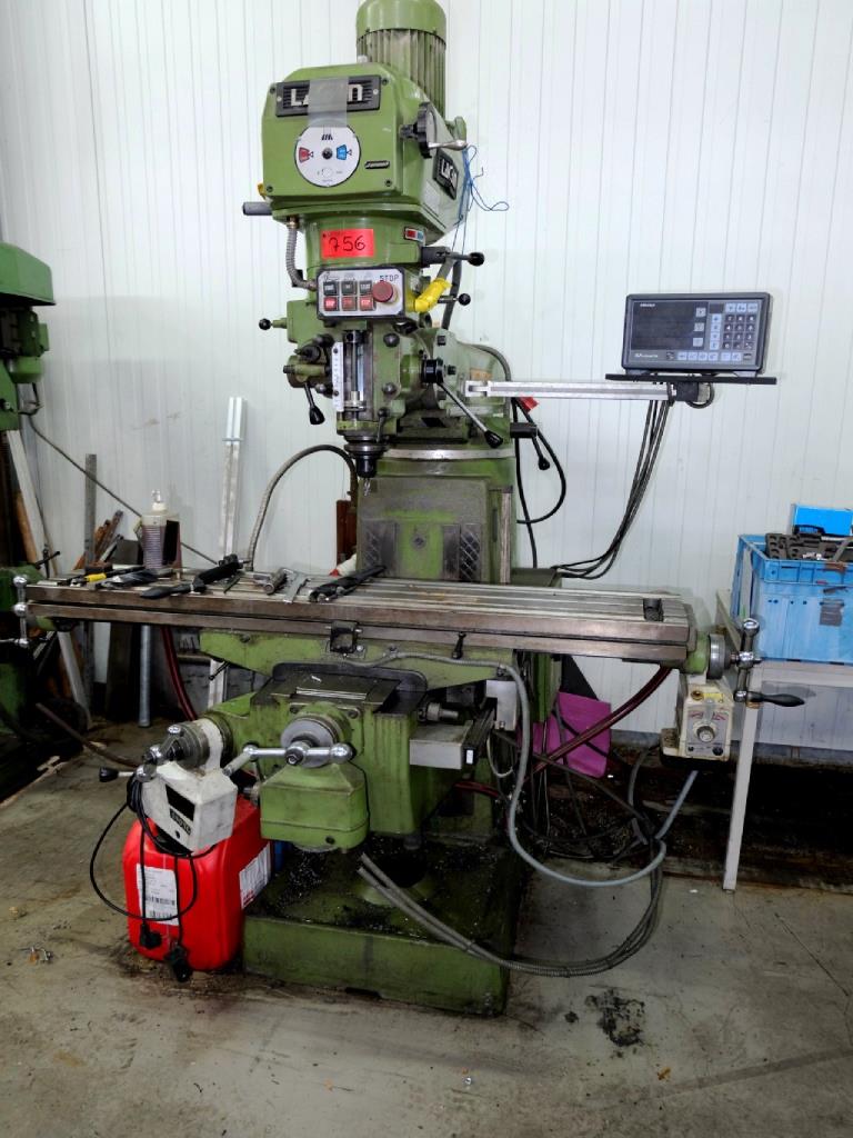 Machines for the manufacturing of foamed <br>and injected attachments and spare parts <br>for the automotive sector-1