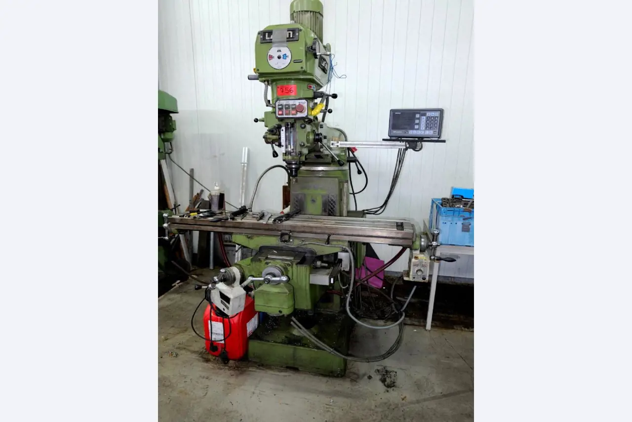 Machines for the manufacturing of foamed <br>and injected attachments and spare parts <br>for the automotive sector-1