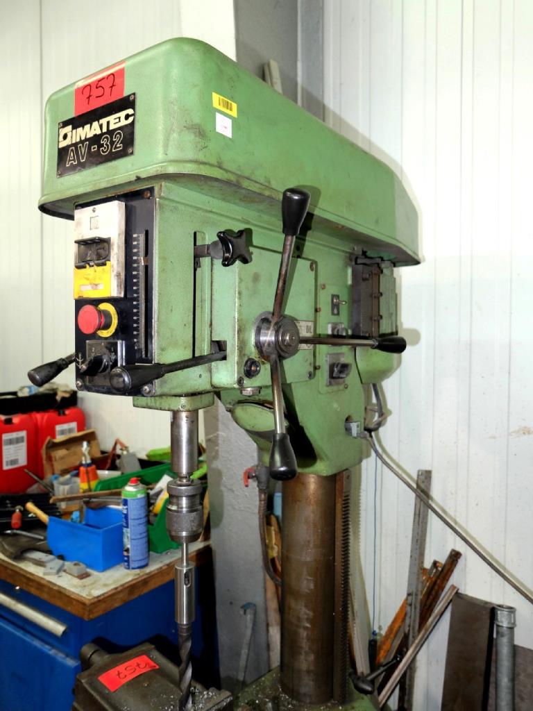 Machines for the manufacturing of foamed <br>and injected attachments and spare parts <br>for the automotive sector-6