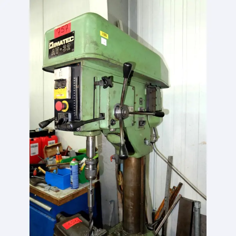 Machines for the manufacturing of foamed <br>and injected attachments and spare parts <br>for the automotive sector-6