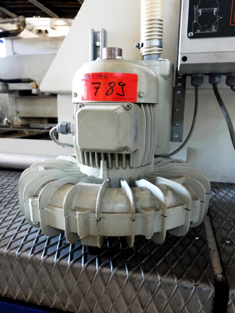 Machines for the manufacturing of foamed <br>and injected attachments and spare parts <br>for the automotive sector-5