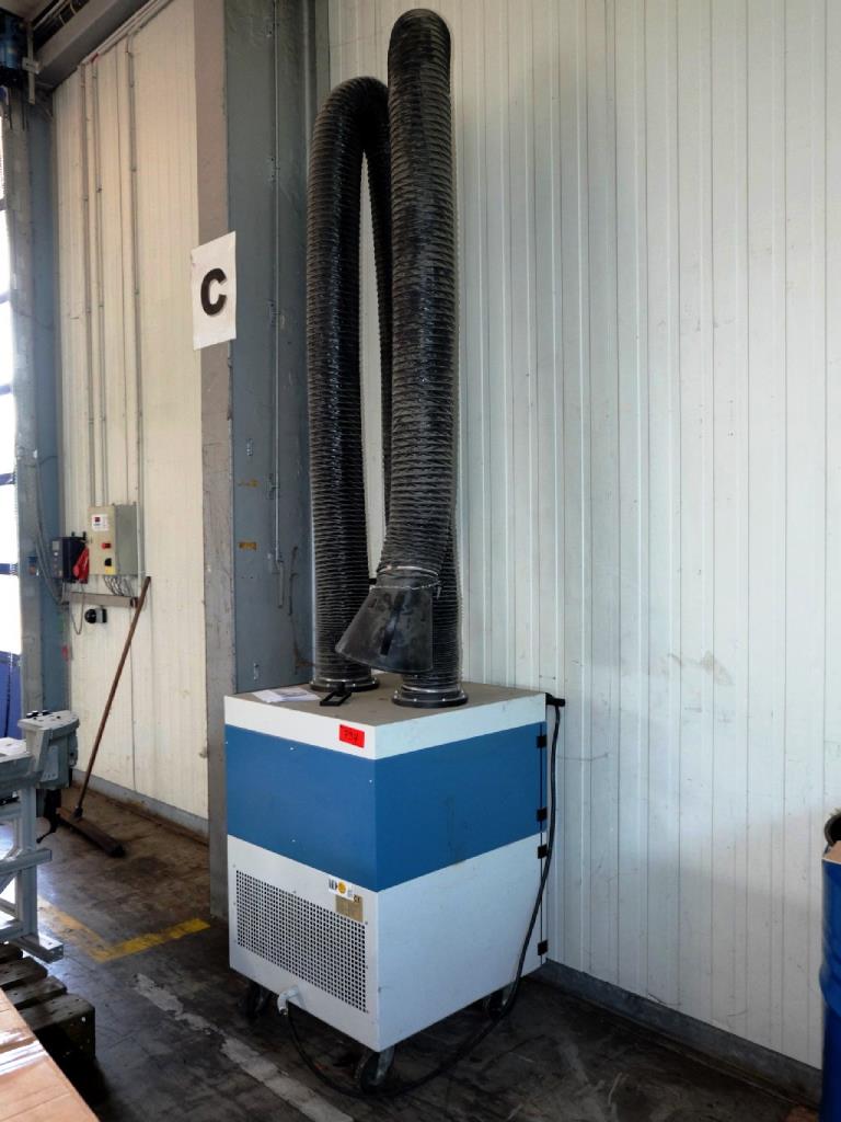 Maschinen zur Herstellung von geschäumten und gespritzten Kfz-(Anbau-)Teilen -1