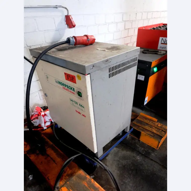 Machines for the manufacturing of foamed <br>and injected attachments and spare parts <br>for the automotive sector-1