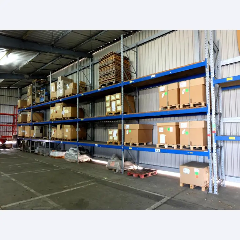 Machines pour la fabrication de pièces (rapportées) automobiles moussées et injectées-2