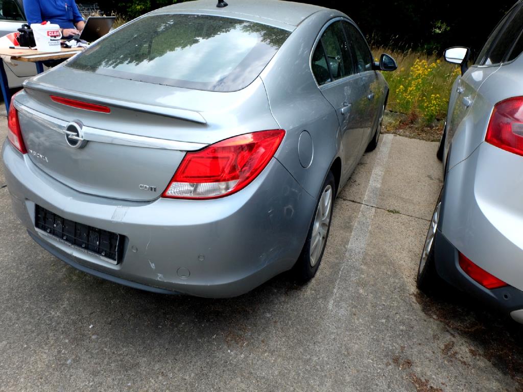 Machines for the manufacturing of foamed <br>and injected attachments and spare parts <br>for the automotive sector-5