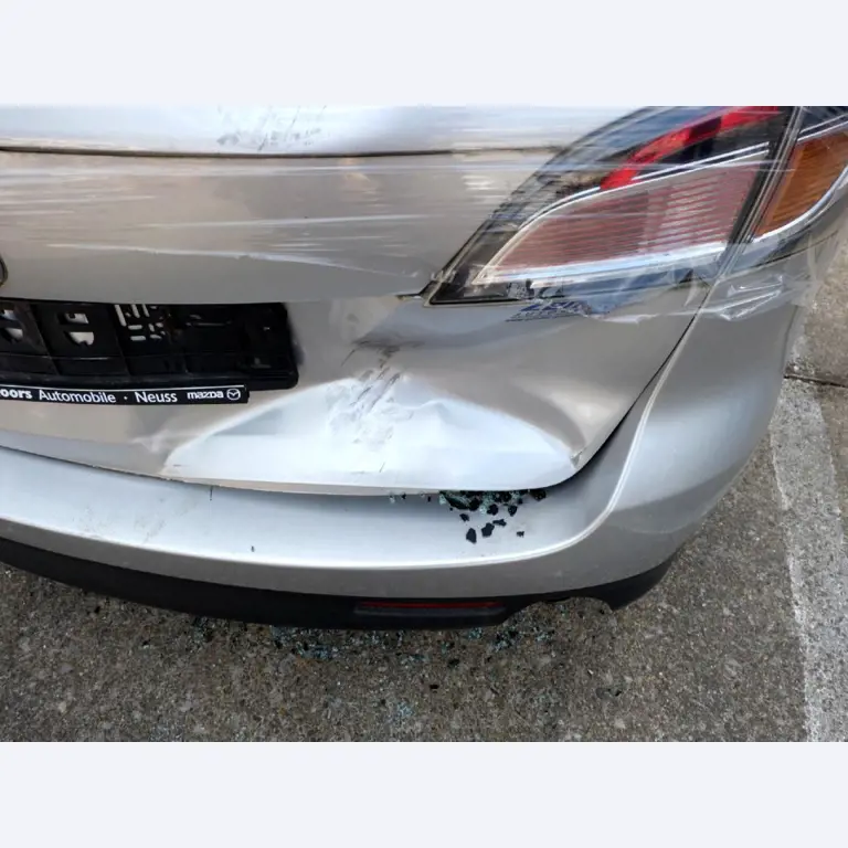 Machines for the manufacturing of foamed <br>and injected attachments and spare parts <br>for the automotive sector-3