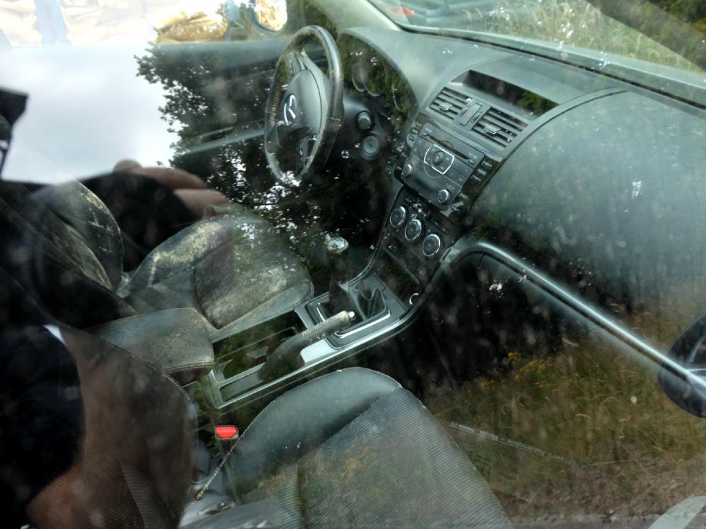 Machines for the manufacturing of foamed <br>and injected attachments and spare parts <br>for the automotive sector-6