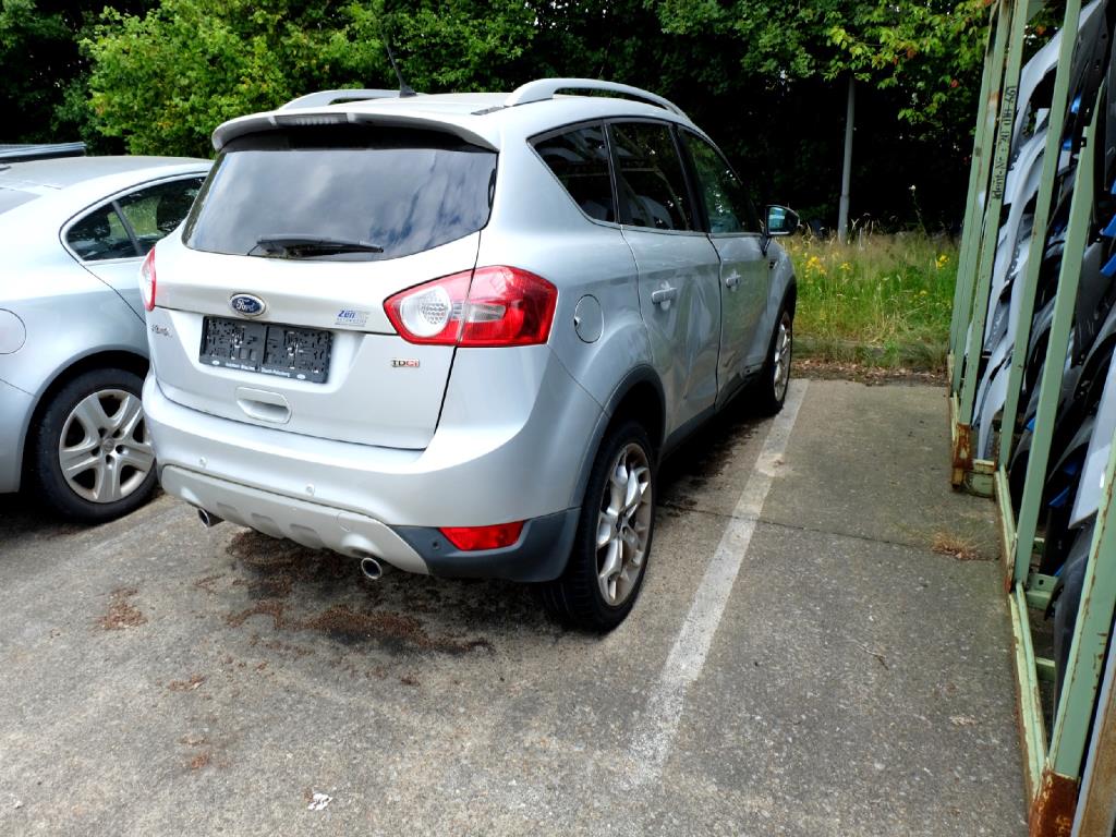 Machines for the manufacturing of foamed <br>and injected attachments and spare parts <br>for the automotive sector-3