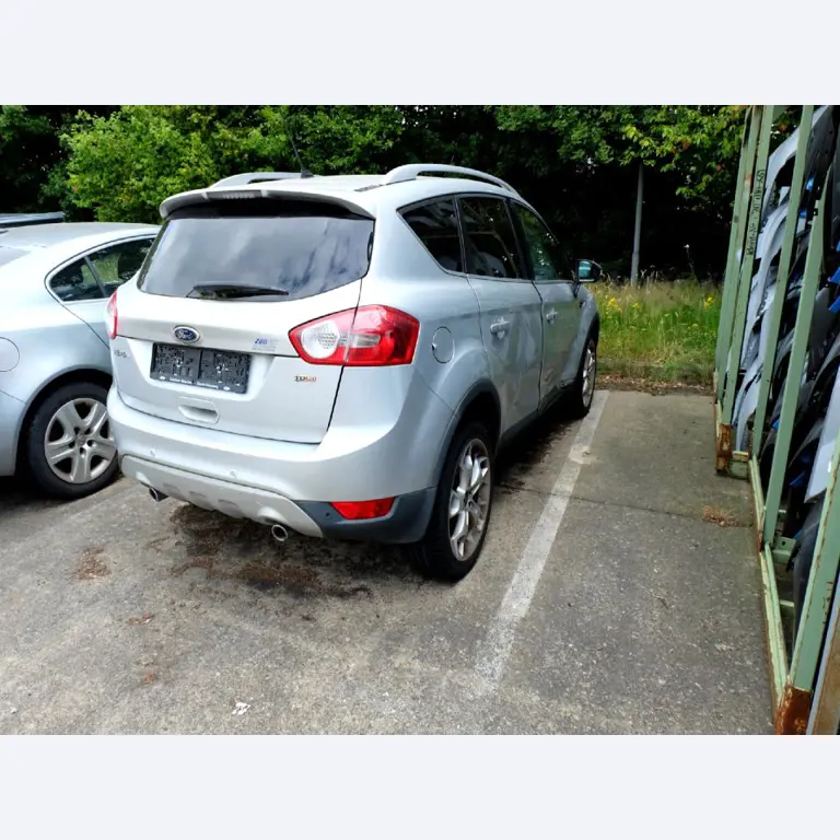 Machines for the manufacturing of foamed <br>and injected attachments and spare parts <br>for the automotive sector-3