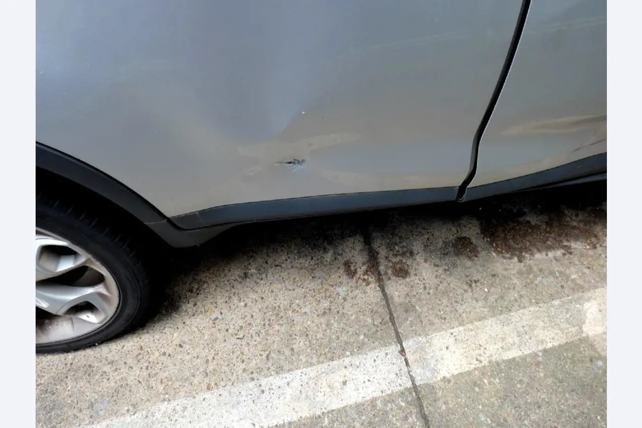 Machines for the manufacturing of foamed <br>and injected attachments and spare parts <br>for the automotive sector-5