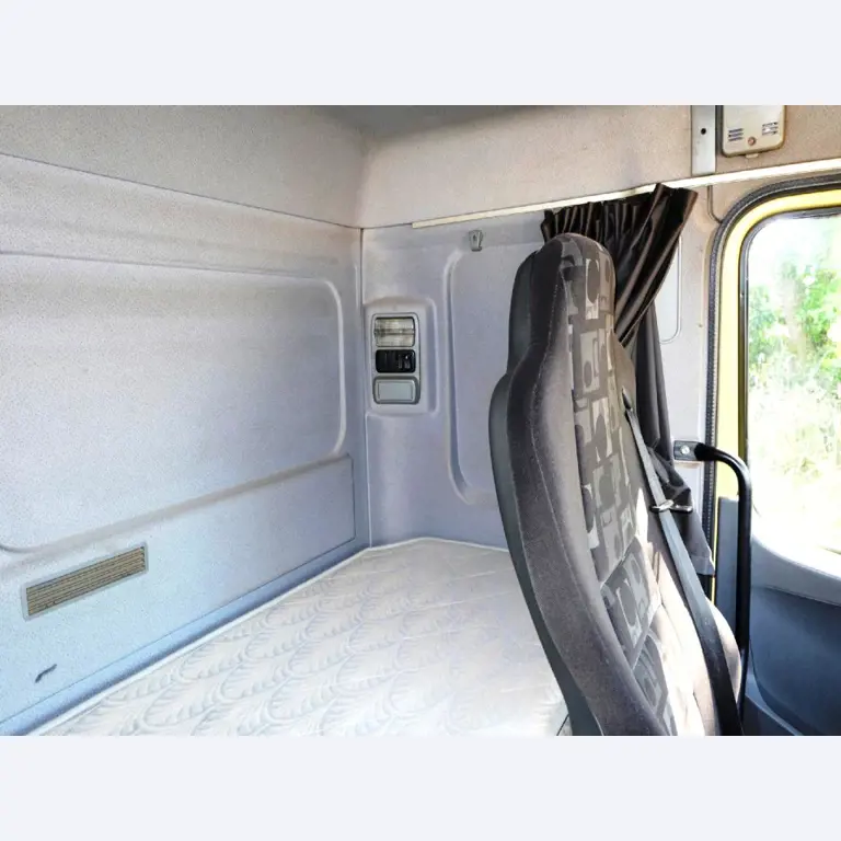 Machines for the manufacturing of foamed <br>and injected attachments and spare parts <br>for the automotive sector-11