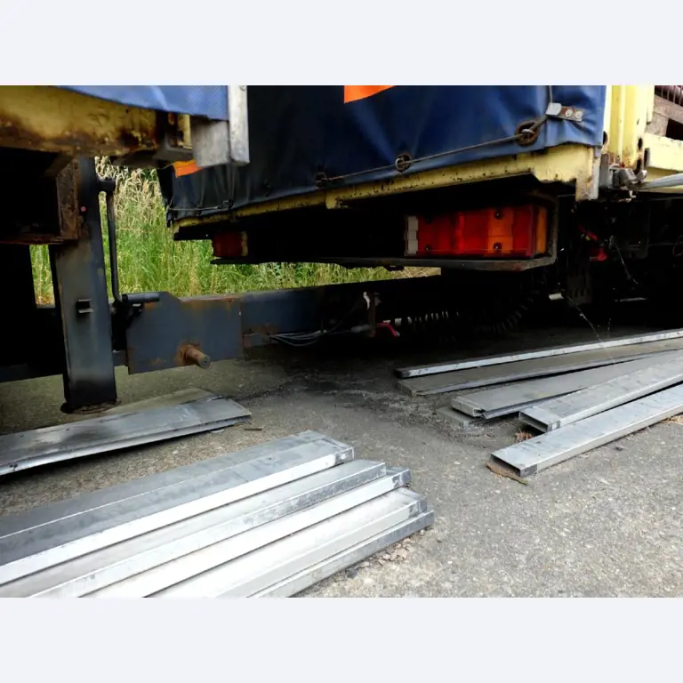 Machines for the manufacturing of foamed <br>and injected attachments and spare parts <br>for the automotive sector-8