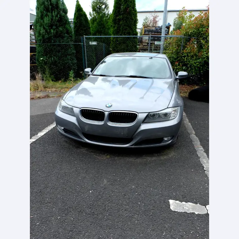Machines pour la fabrication de pièces (rapportées) automobiles moussées et injectées-2