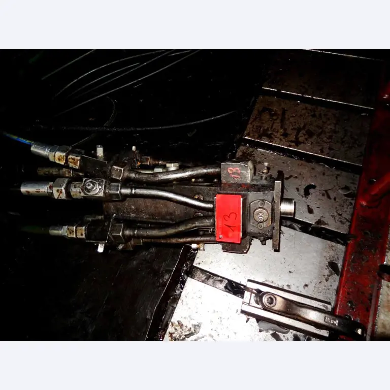 Machines for the manufacturing of foamed <br>and injected attachments and spare parts <br>for the automotive sector-2