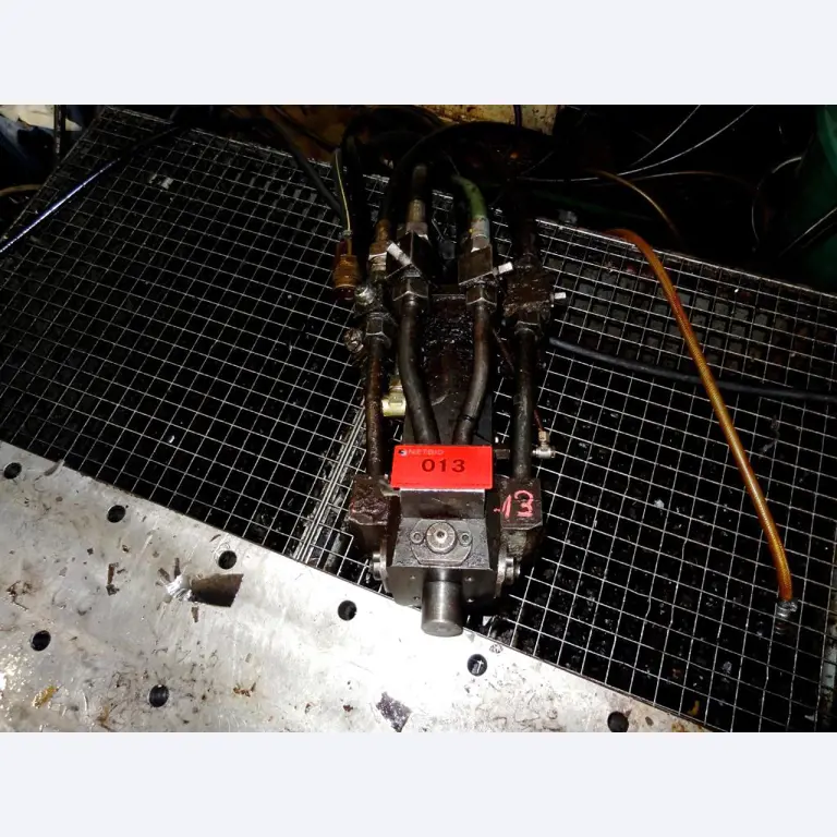 Machines for the manufacturing of foamed <br>and injected attachments and spare parts <br>for the automotive sector-4